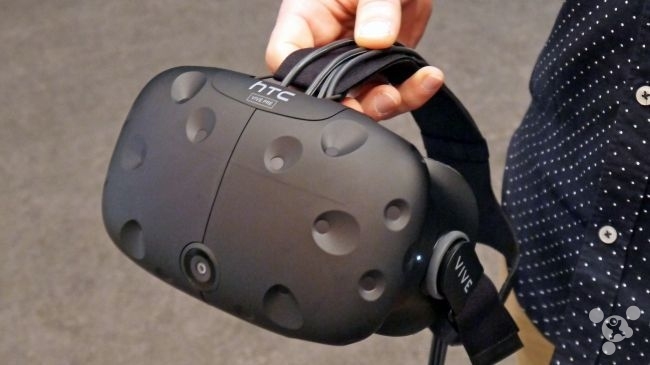 VR設備的蓬勃發展有貼片晶振相隨